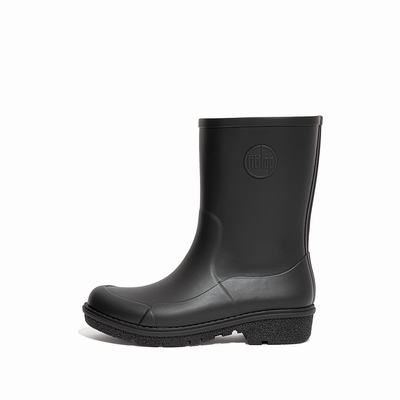 Fitflop Women's WONDERWELLY Short Rain Boots - Black, RG7284105